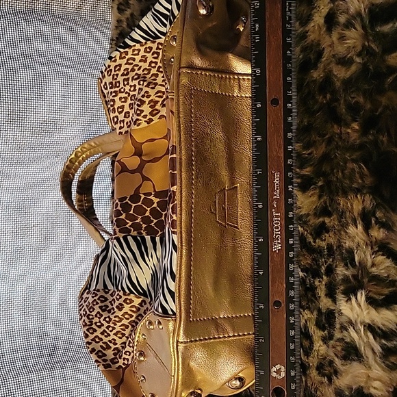 Kathy Van Zeeland Brown and Gold Shoulder Bag with Eye-Catching Design - Picture 8 of 10